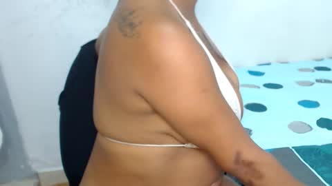 Snapshot of ashley_spicy chatting on 09.18.25 Ashley online show from 09.18.25