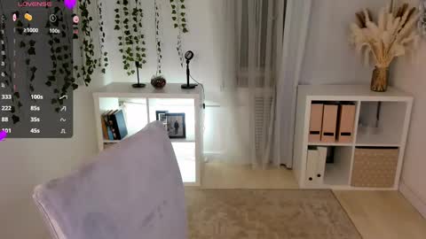 Snapshot of ashley_swan chatting on 02.24.25 Ashley next stream on Sunday online show from 02.24.25