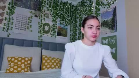 Ashle online show from 10.05.25