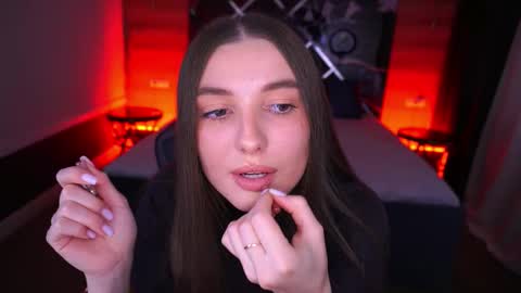 ashleybaee online show from 11.03.25