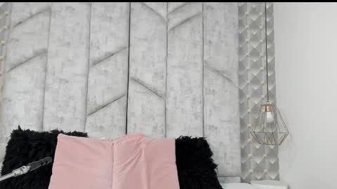 AshleyHill online show from 12.15.25