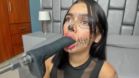 ASHLEY  My schedule 600 - 1400 GMT -5 online show from 10.19.25