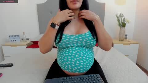 Ashley knight online show from 12.04.24
