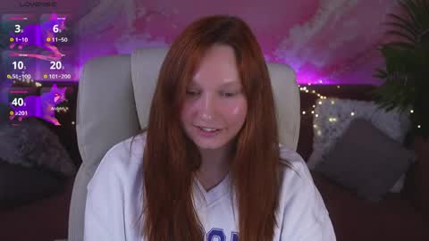 Snapshot of ashleyreds chatting on 04.07.26 Ashley online show from 04.07.26