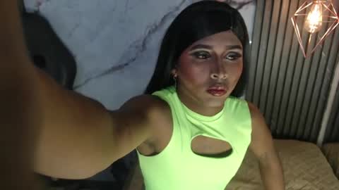 ashleysofiathenison online show from 06.22.26