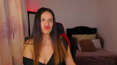 ASHLEY online show from 02.04.26