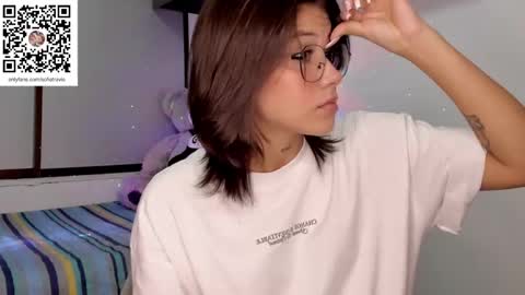 Snapshot of ashleytravis_ chatting on 01.31.25    online show from 01.31.25