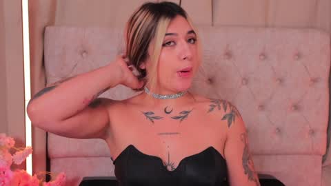 Ashley Lauren online show from 01.23.25