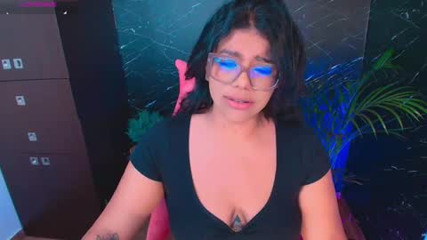 Ashleyy18   online show from 10.09.25