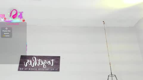 kylie online show from 10.24.25