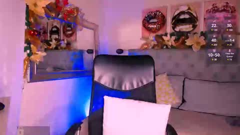 Ashlie  online show from 12.21.24
