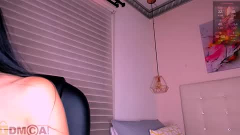 Ashlie  online show from 01.23.25