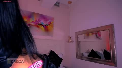 Ashlie  online show from 01.27.25
