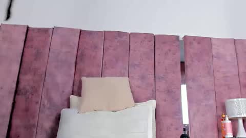 Ashlie online show from 12.23.24