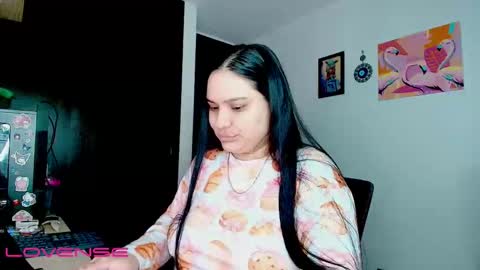 Snapshot of ashliecooperr chatting on 10.26.25 ashliecooperr online show from 10.26.25