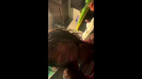 ashlieowens35 online show from 11.30.25