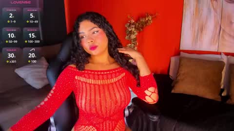 Snapshot of ashly_collin9 chatting on 12.12.24 ashly online show from 12.12.24
