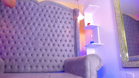 Ashly Moss online show from 02.17.25