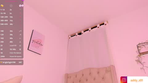 Snapshot of ashly_z chatting on 02.12.25 Ashly online show from 02.12.25