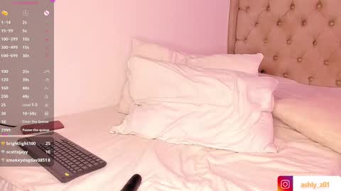 Snapshot of ashly_z chatting on 02.18.25 Ashly online show from 02.18.25