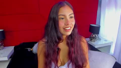 Snapshot of ashlye_collins chatting on 10.11.25 ashlye_collins online show from 10.11.25