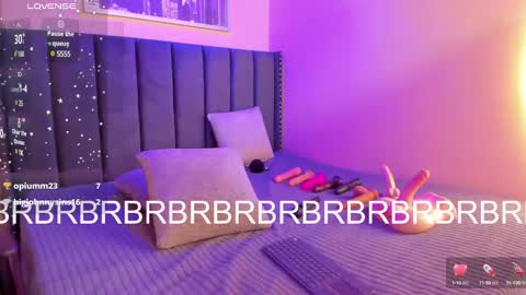 Snapshot of ashlye_miller_ chatting on 01.04.25 ashlye_miller_ online show from 01.04.25