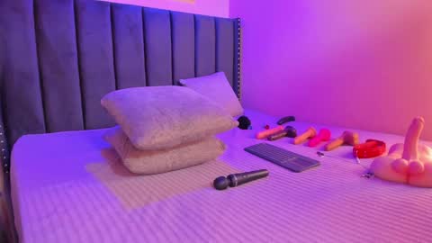 Snapshot of ashlye_miller_ chatting on 01.24.25 ashlye_miller_ online show from 01.24.25