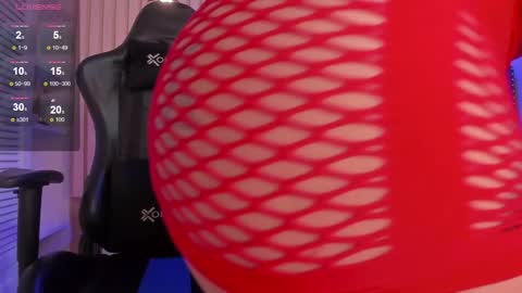 Snapshot of ashlye_miller_ chatting on 09.19.25 ashlye_miller_ online show from 09.19.25