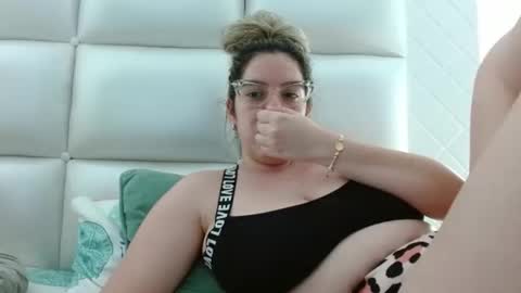 AshlyMoon online show from 12.04.24