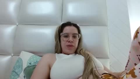 AshlyMoon online show from 12.11.24