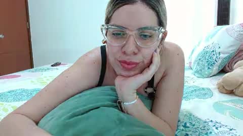 AshlyMoon online show from 12.12.24