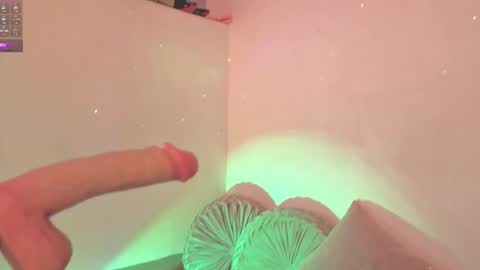 Ash  online show from 11.08.25