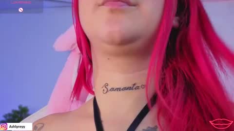 Snapshot of ashlyrey_1 chatting on 09.17.25 Ashly online show from 09.17.25