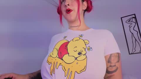 Snapshot of ashlyrey_1 chatting on 10.12.25 Ashly online show from 10.12.25