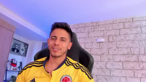 Snapshot of ashton_coleman_ chatting on 07.21.26 my name real is camilo online show from 07.21.26