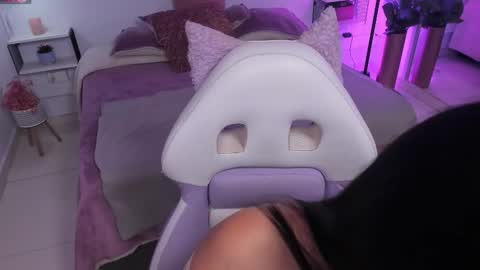 MyaFontaine online show from 01.06.26