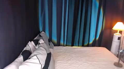 baby caulix online show from 10.20.25