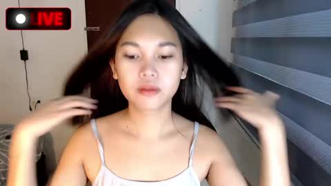 Snapshot of asian_cecilyxx chatting on 01.15.25 Cecily online show from 01.15.25