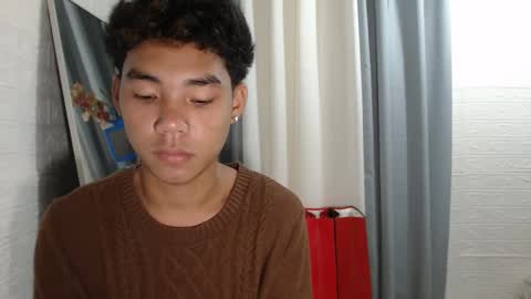 Snapshot of asian_dax chatting on 12.24.24 Nacht online show from 12.24.24