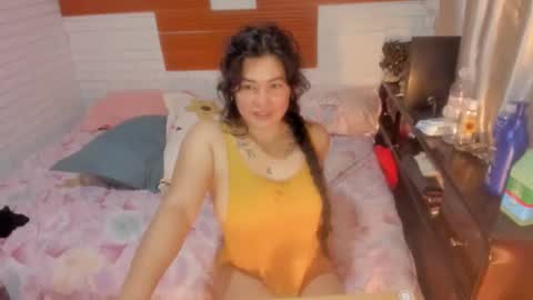 Snapshot of asian_diana69 chatting on 10.03.25 diane online show from 10.03.25