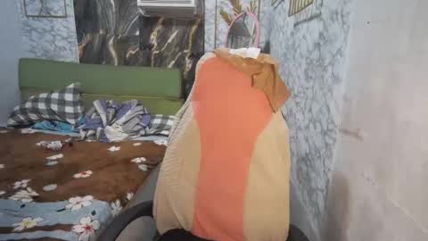 im janeth single mom online show from 04.14.26