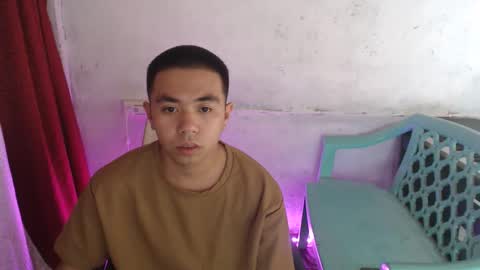 Snapshot of asian_janush chatting on 10.05.25 asian_janush online show from 10.05.25