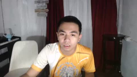 Snapshot of asian_janush chatting on 10.20.25 asian_janush online show from 10.20.25