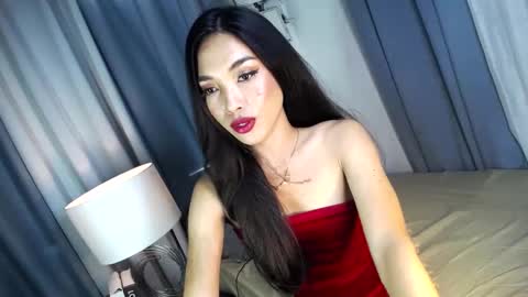 Snapshot of asian_luci chatting on 01.23.25 LUCI BABE online show from 01.23.25
