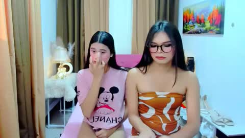 Snapshot of asian_mooreen chatting on 10.23.25 mooreen online show from 10.23.25