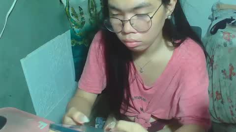 Snapshot of asian_rhean chatting on 01.22.25 Rhean online show from 01.22.25