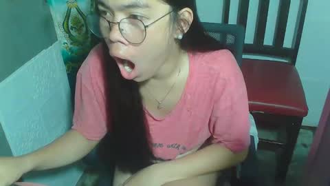 Snapshot of asian_rhean chatting on 01.30.25 Rhean online show from 01.30.25