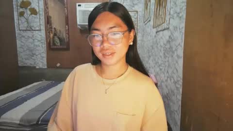 Rhean online show from 10.13.25