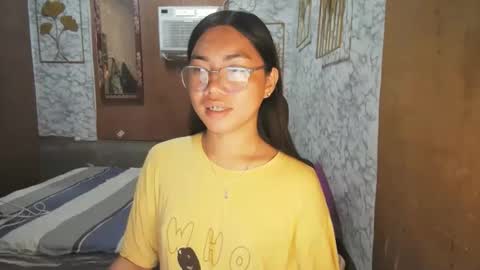 Rhean online show from 10.14.25