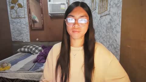 Rhean online show from 11.23.25